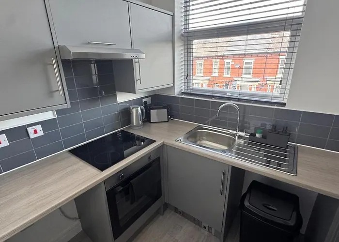 Kehoe'S Suite Near Etihad Stadium & Coop Live Arena Sleeps 4